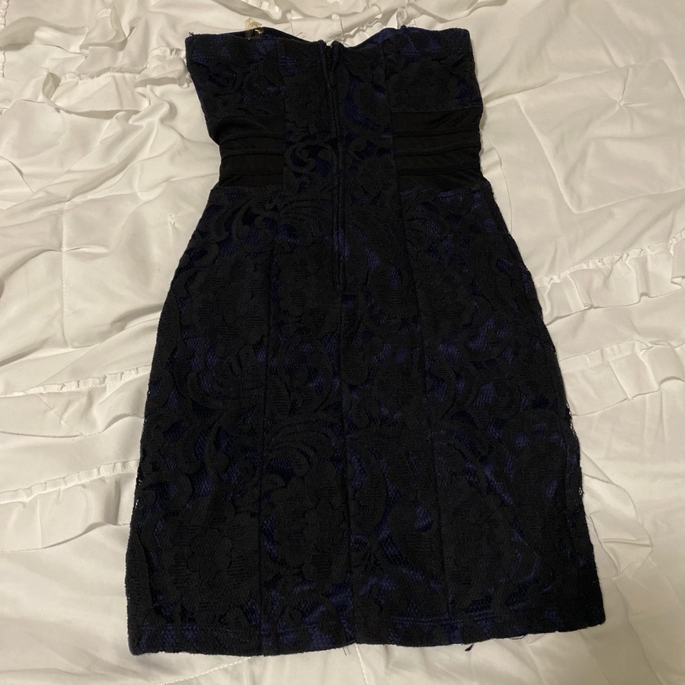 XS Navy Lace strapless dress